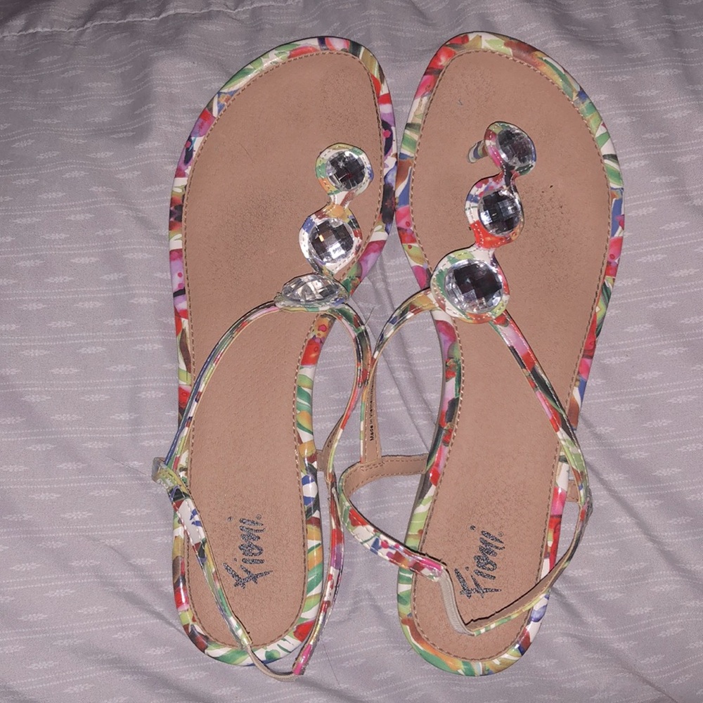 Fioni Sandals Multiple Colors Size 8